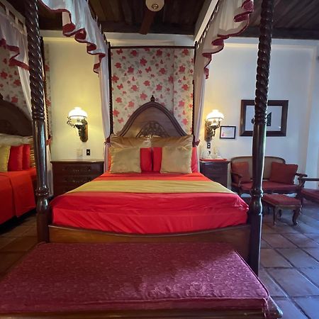 Tropicana Castle Dive Resort Powered By Cocotel Puerto Galera Chambre photo